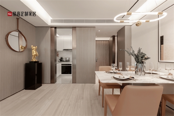 全屋定制的優(yōu)點(diǎn)在什么地方體現(xiàn)的比較明顯？